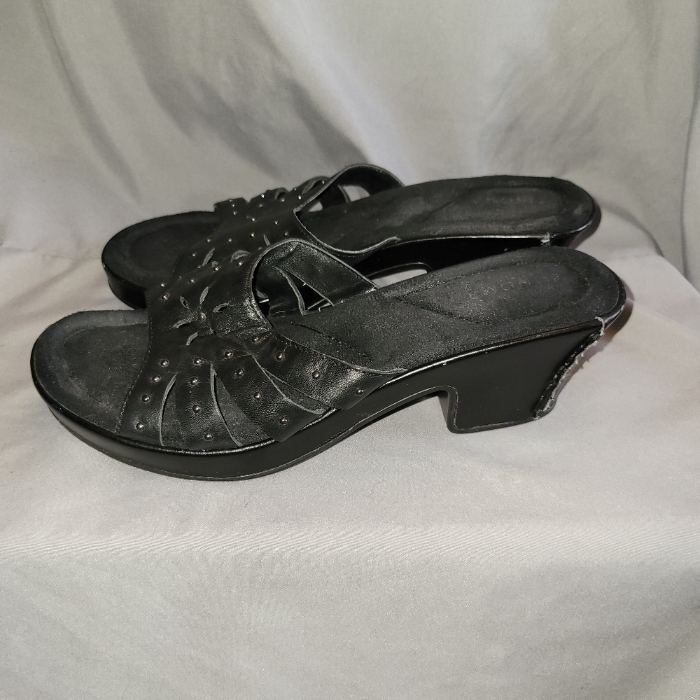 Leather Sandals 8M Black Slip On Shoes